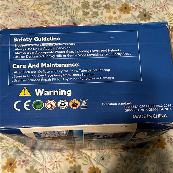 Verceco Inflatable Snow Tube Set - Picture 2 of 3